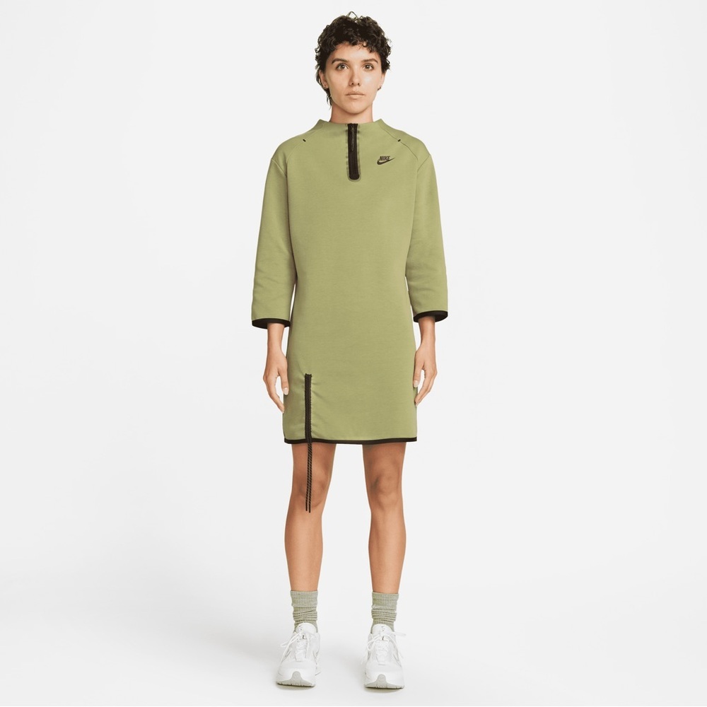 Women's Sportswear Tech Fleece Essential size S DQ6741–334